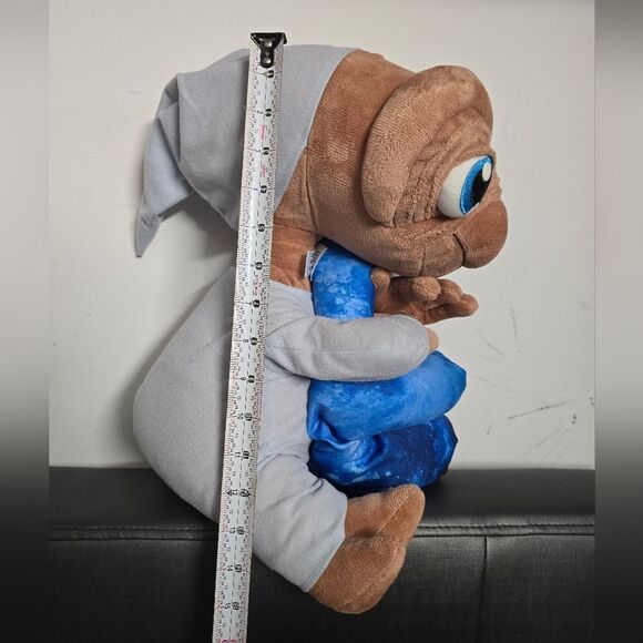 Retro E.T. Extra Terrestrial Universal Studios Parks Plush with Pillow Nightgown - Picture 3 of 9